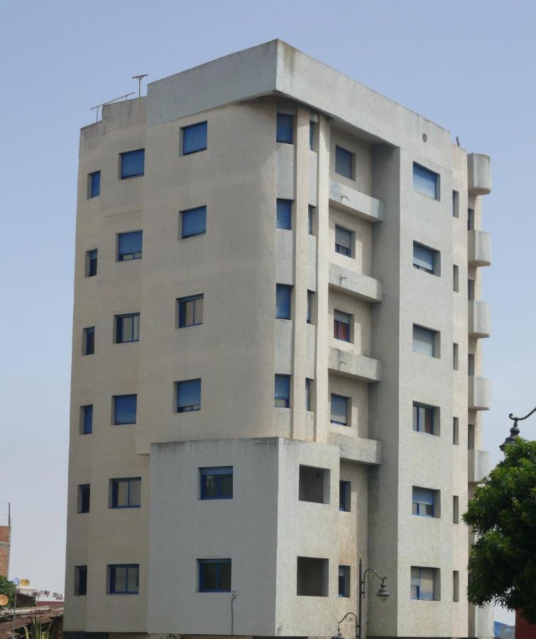 Apartamentos Palacio Riad Лараш Екстериор снимка