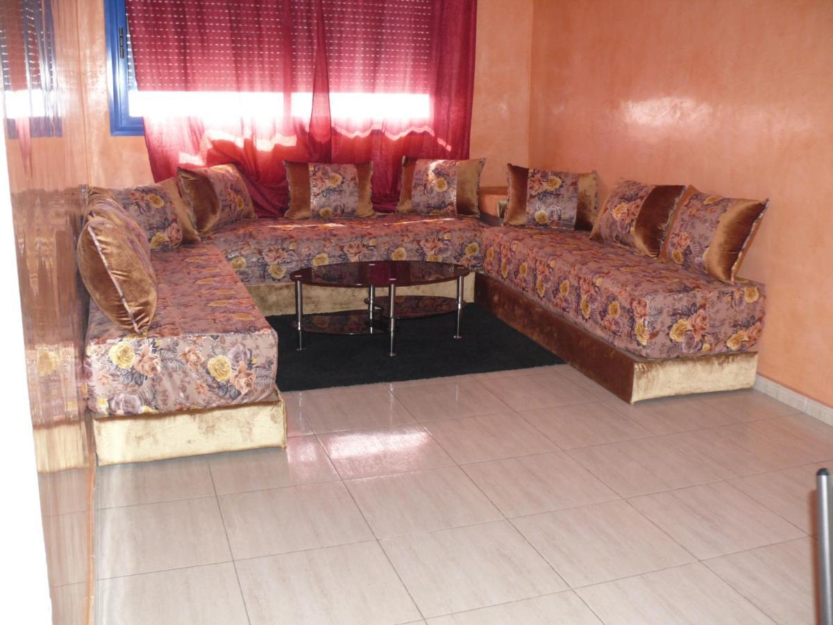Apartamentos Palacio Riad Лараш Екстериор снимка